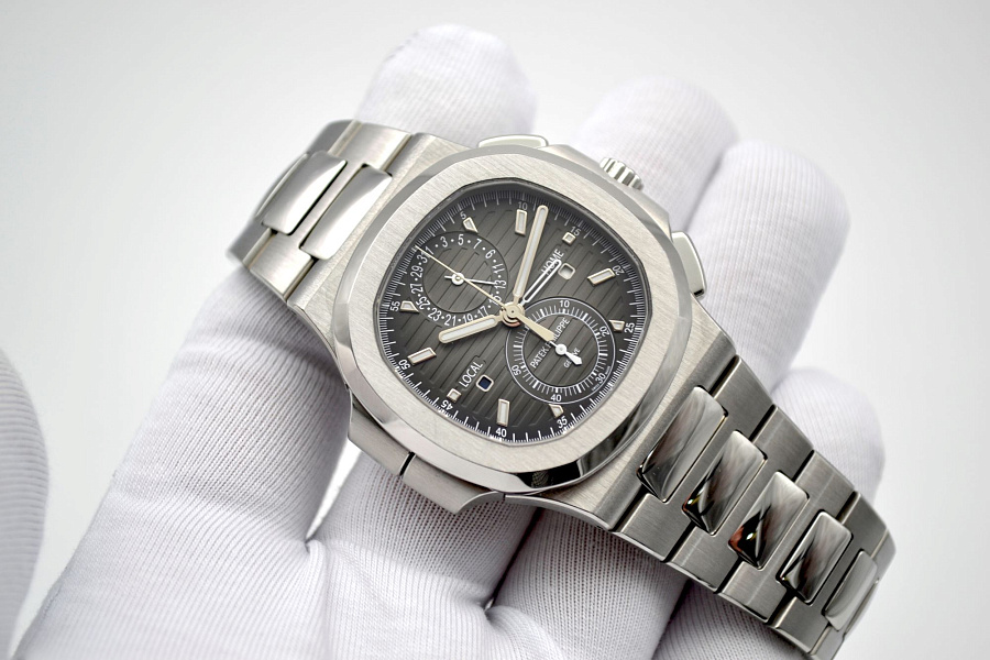 Nautilus Travel Time Chronograph 5990