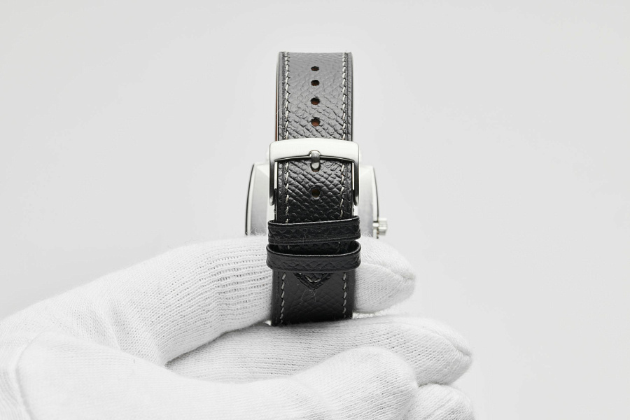 Square Automatic Vintage