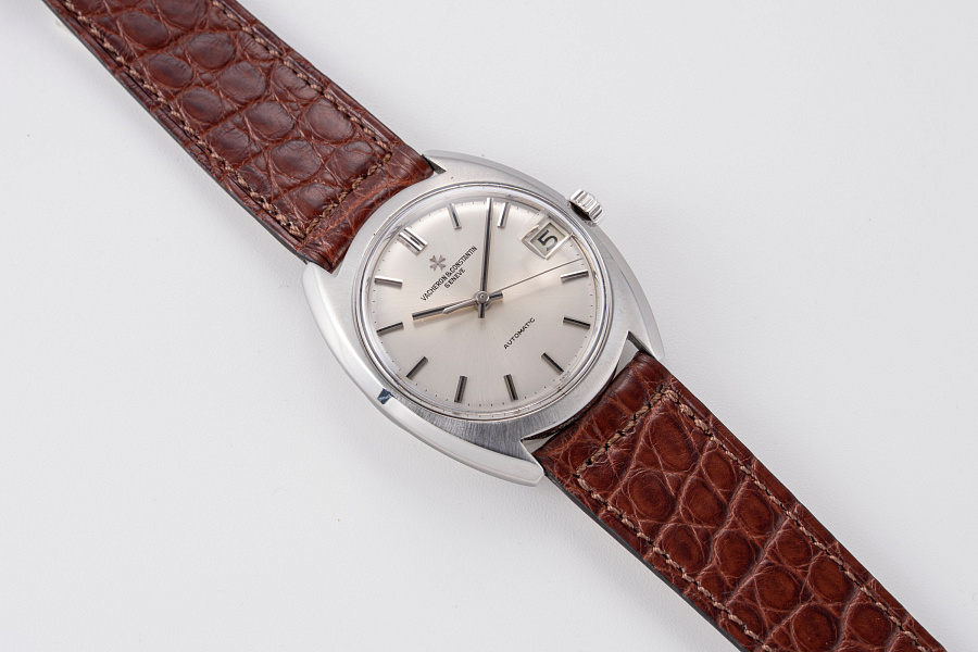 Cushion Case in Stainless Steel