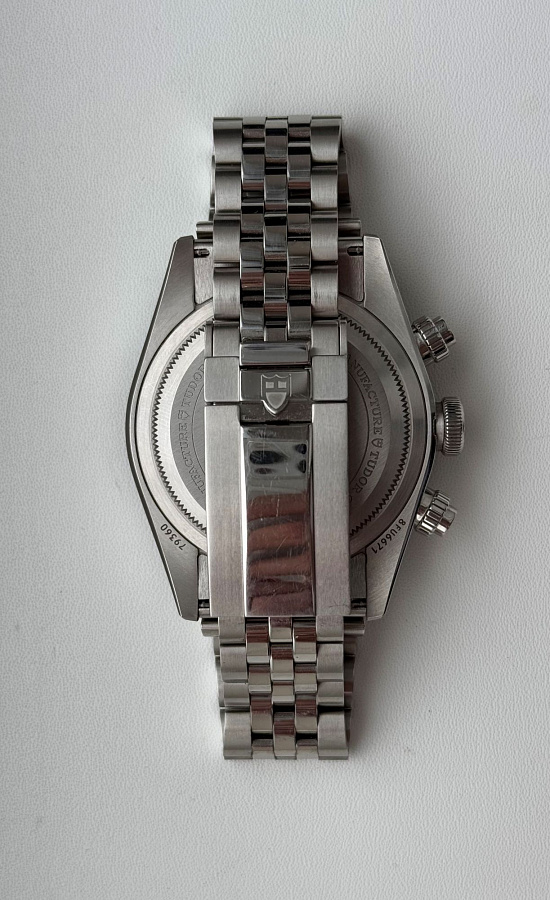 Heritage Black Bay Chronograph Inter Miami Pink 79360