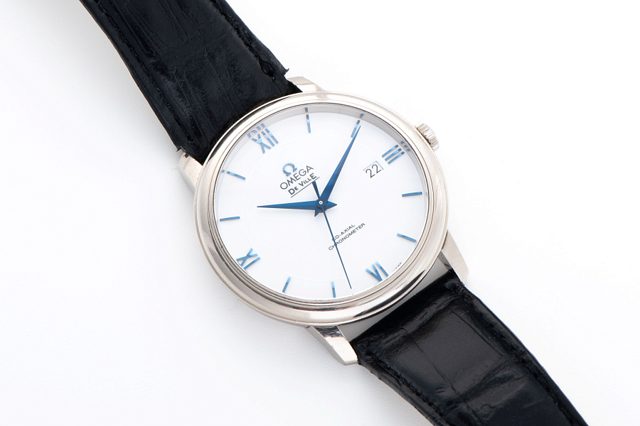 De Ville in 18k White Gold