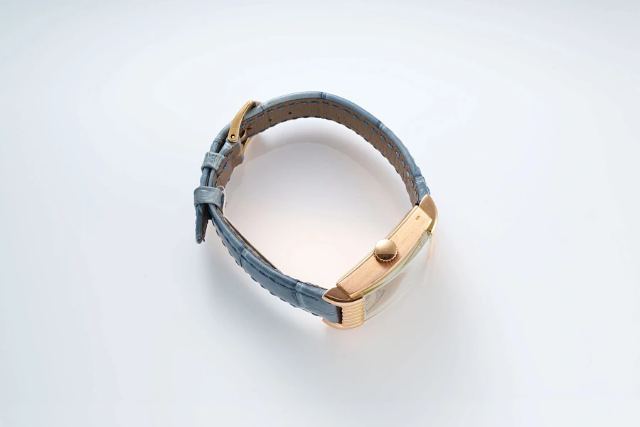 Square Ref. 2517 in 18k Rose Gold