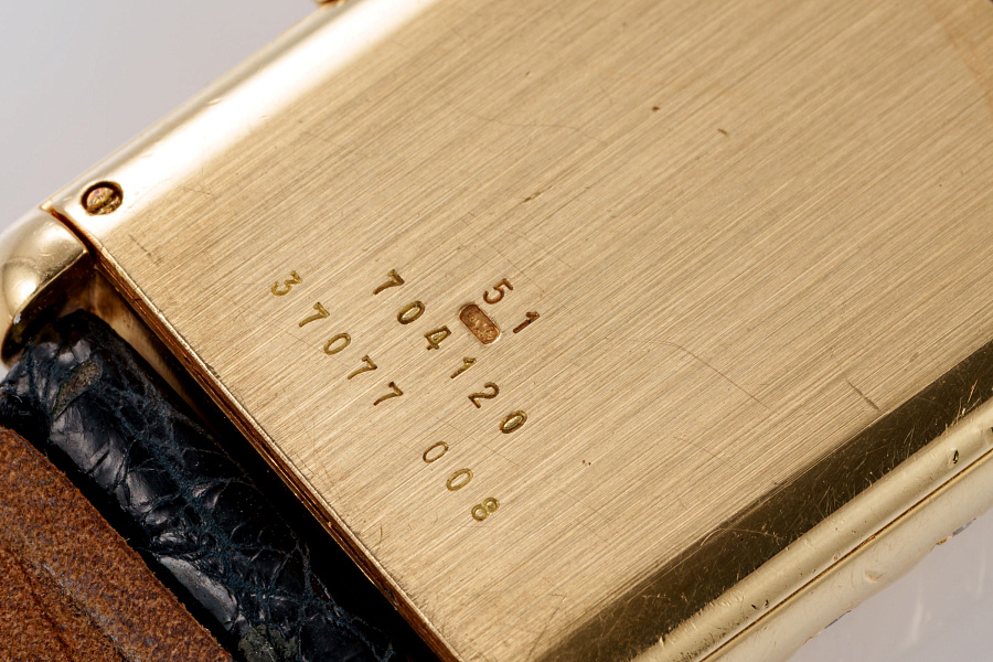 Tank with Tiger Eye Print Dial Ref. 704120 in 18k Yellow Gold